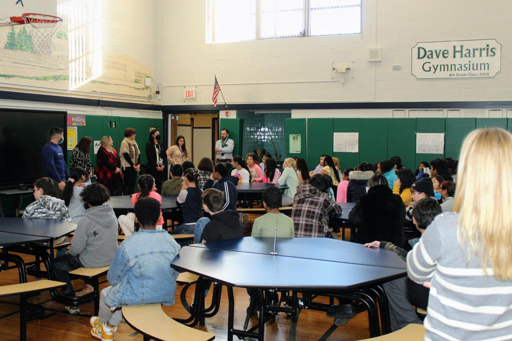 new-windsor-5th-graders-learn-about-middle-school-expectations